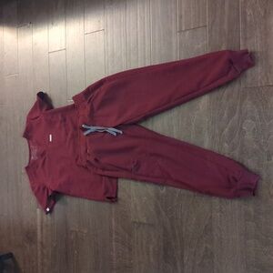 Figs XXS/XXSP Burgundy Scrub Set